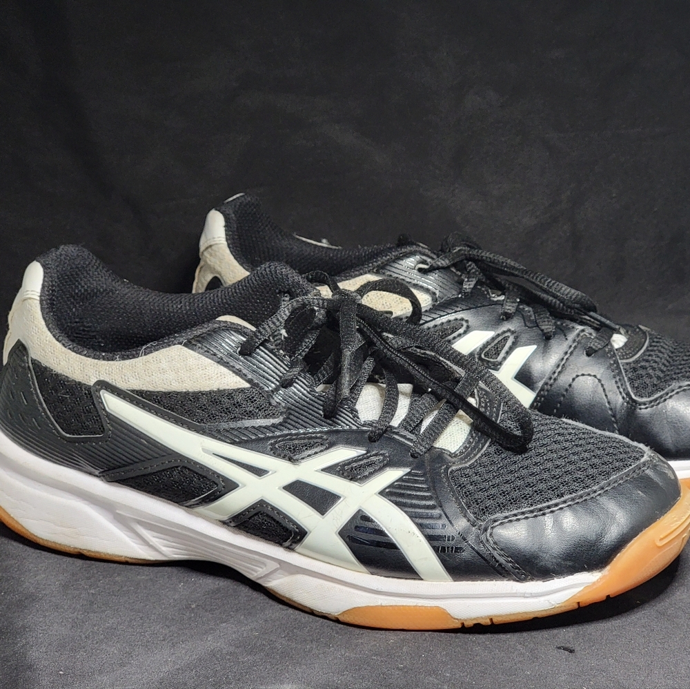ASICS Upcourt 3 Volleyball Shoes Womens Size 10 Black White Lace Up 1072A031
